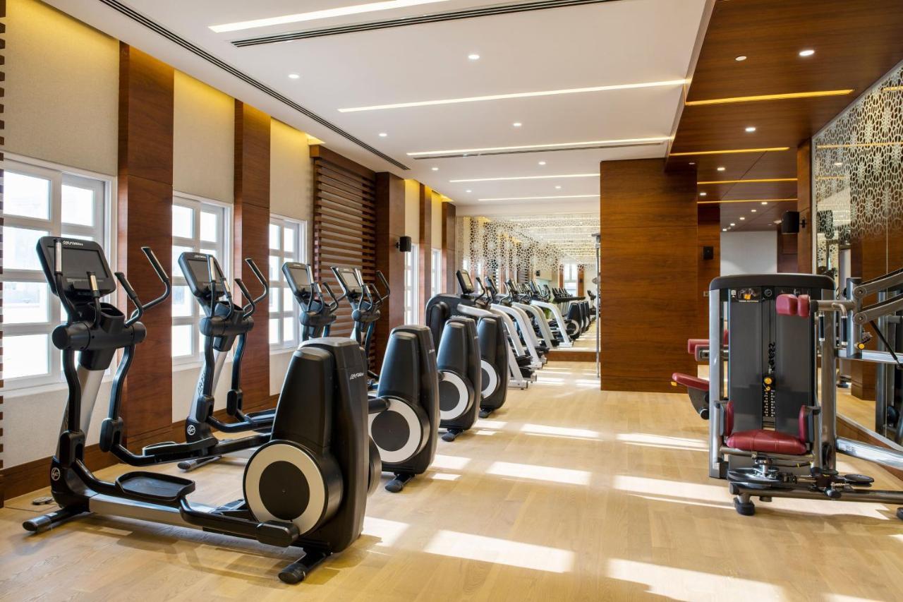 Al Messila, A Luxury Collection Resort & Spa, Doha Exterior foto The gym at the hotel